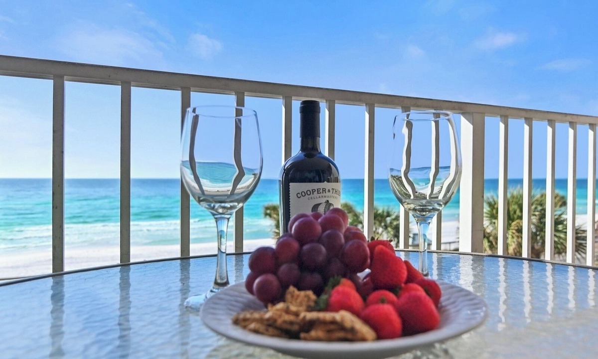 Miramar Beach Condo | Last Minute July Beach Deals! 2 beach chairs & umbrella included daily