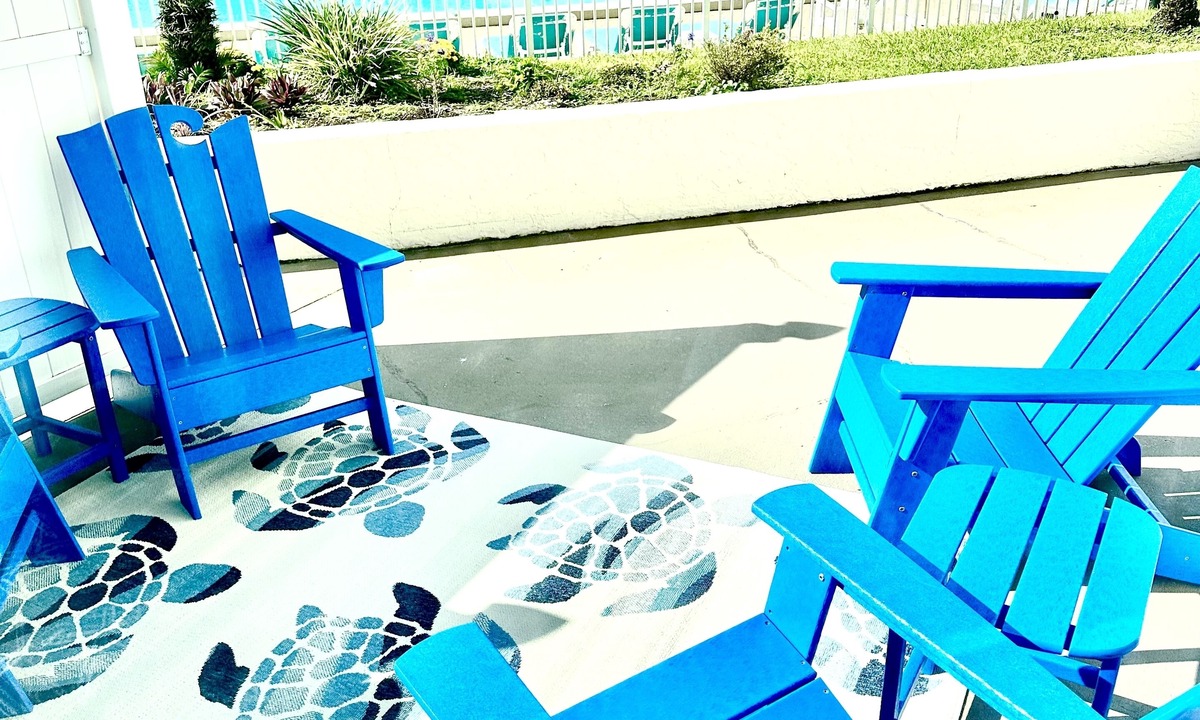 Panama City Beach Apartment | MY HAPPY PLACE TOO! BEACHFRONT! PATIO! FREE BEACH CHAIRS MARCH 1-OCTOBER 31