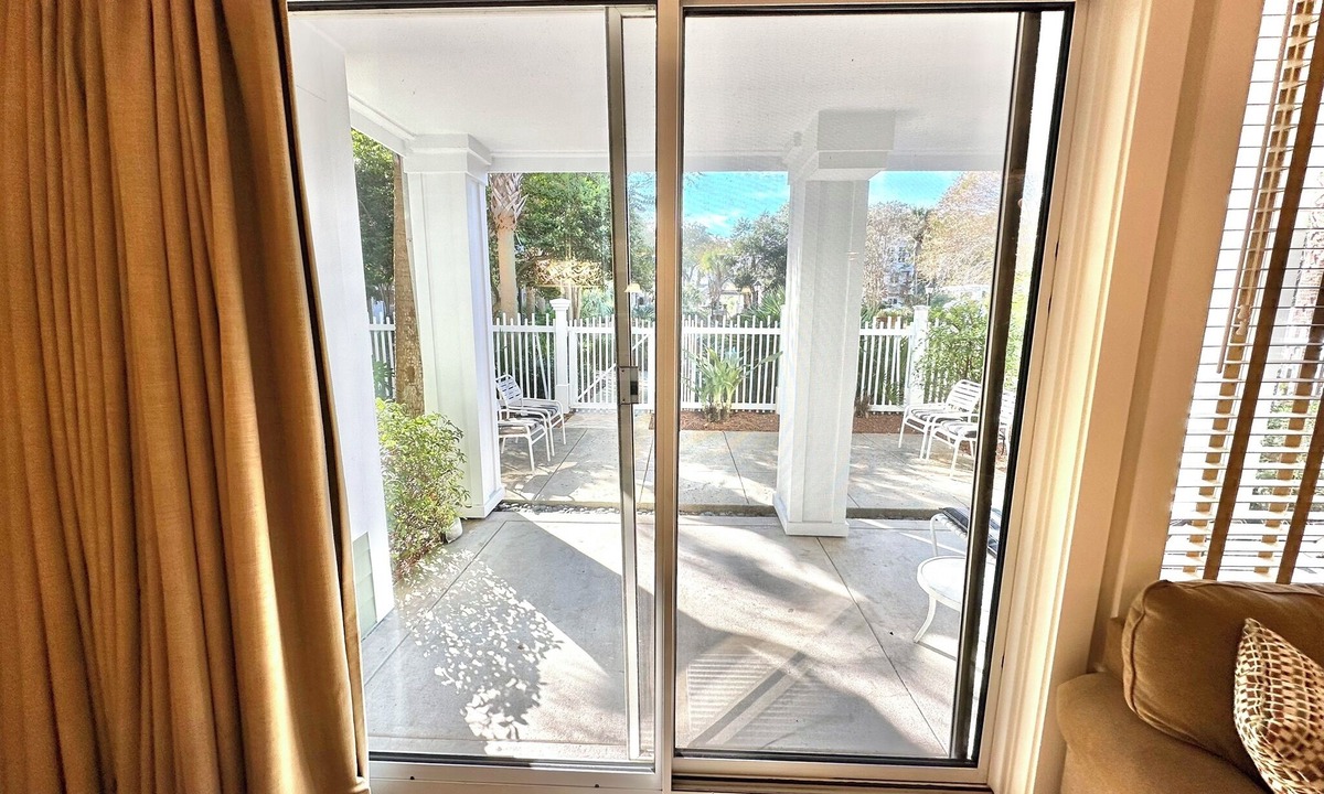 Baytowne Wharf Condo | Luxurious living in Baytowne Wharf minutes from the Beach 310PH