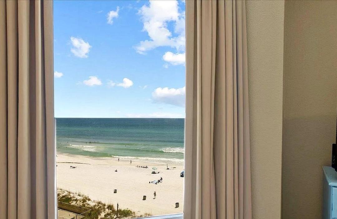 Panama City Beach Apartment | Modern 3BR Beachfront Condo with Wraparound Views