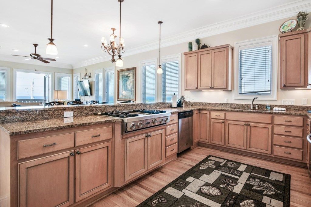 Photo of Kitchen in Laguna Beach