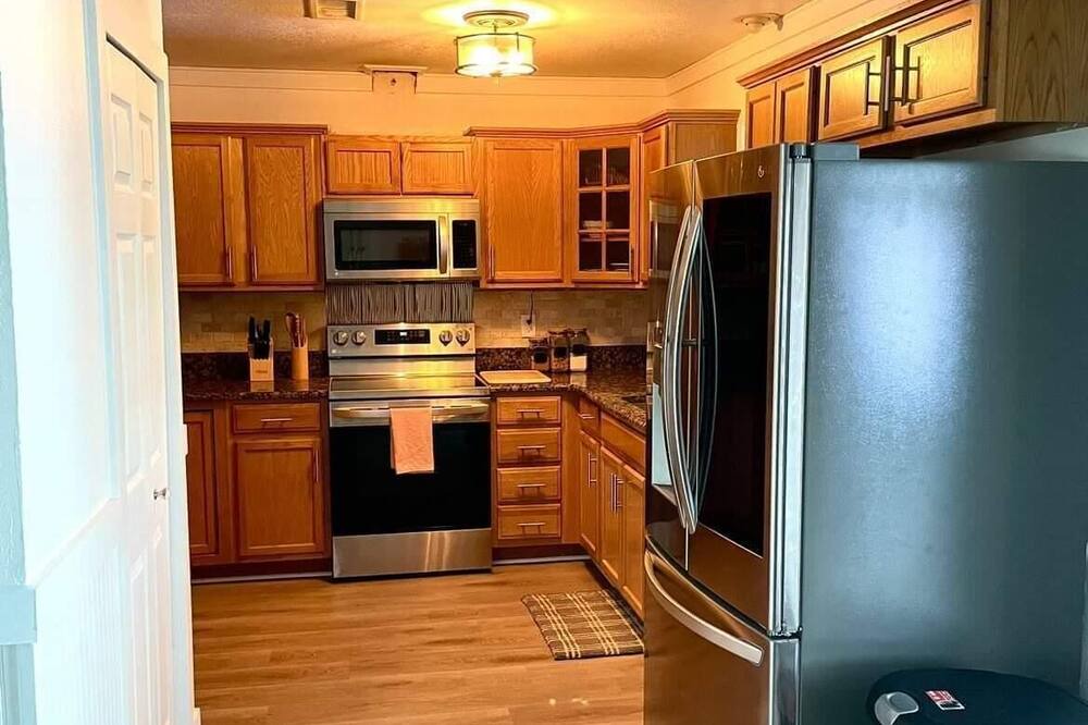 Photo of Kitchen in Mary Esther