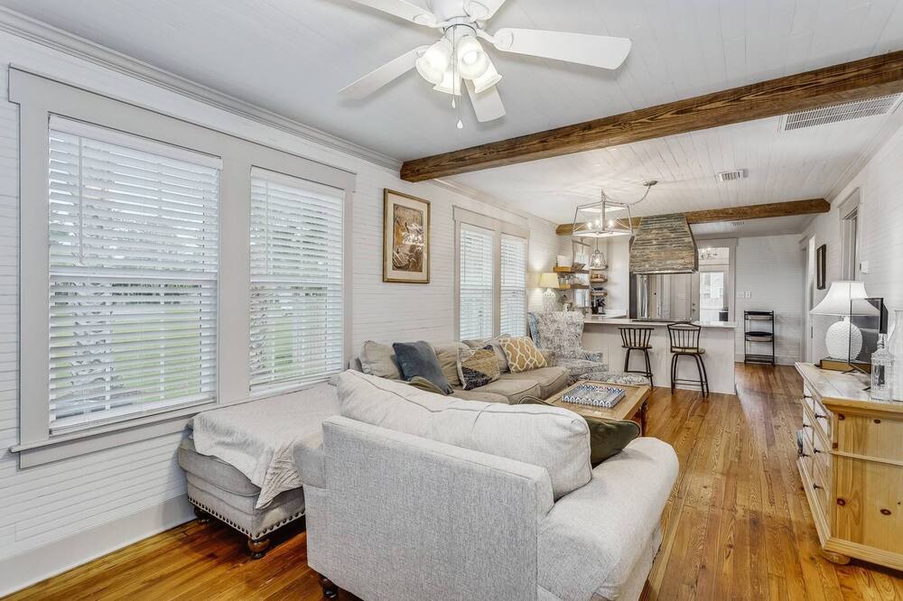 Photo of Bedroom in Southeast Pensacola