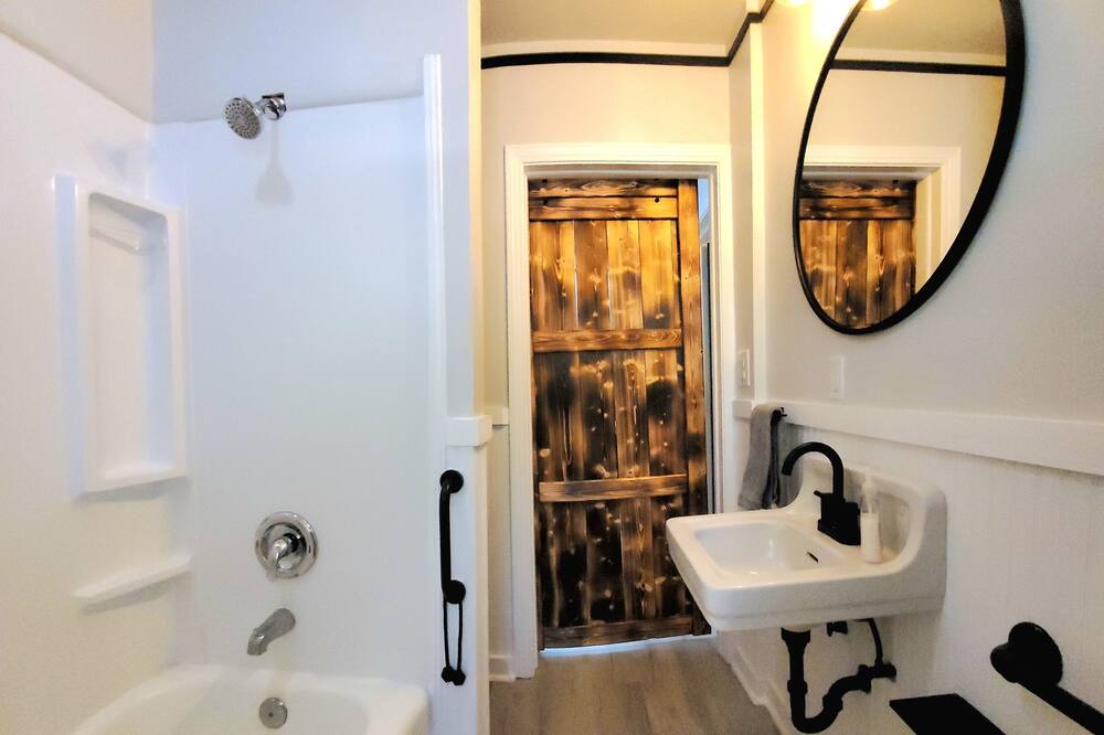 Photo of Bathroom in Bellview