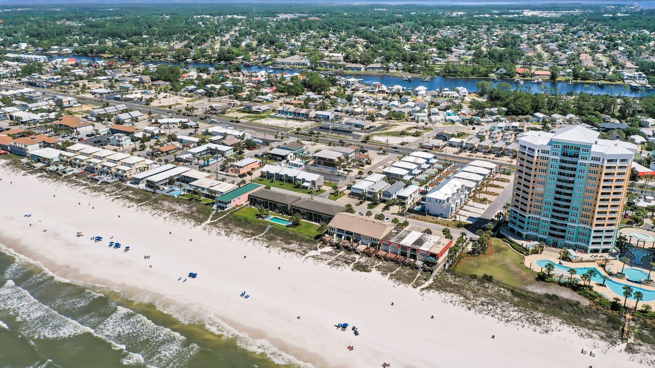 Photo of Outdoor in Silver Sands Beach