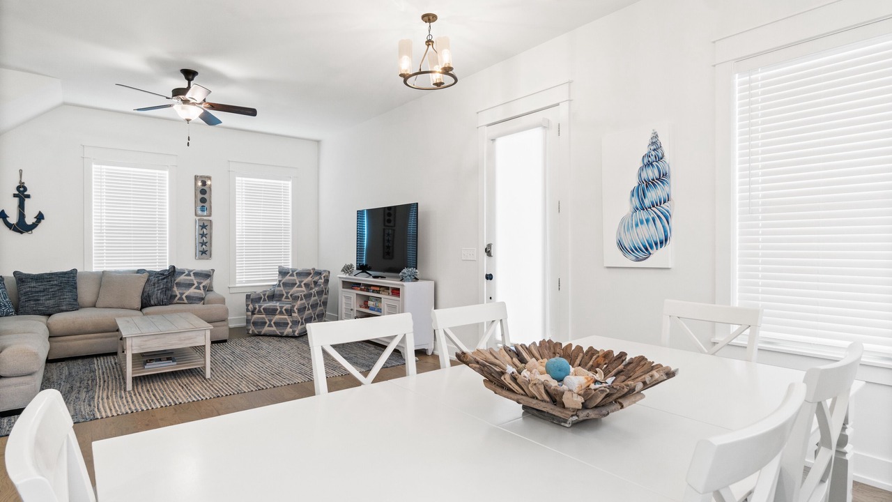 Photo of Bedroom in Dune Allen Beach