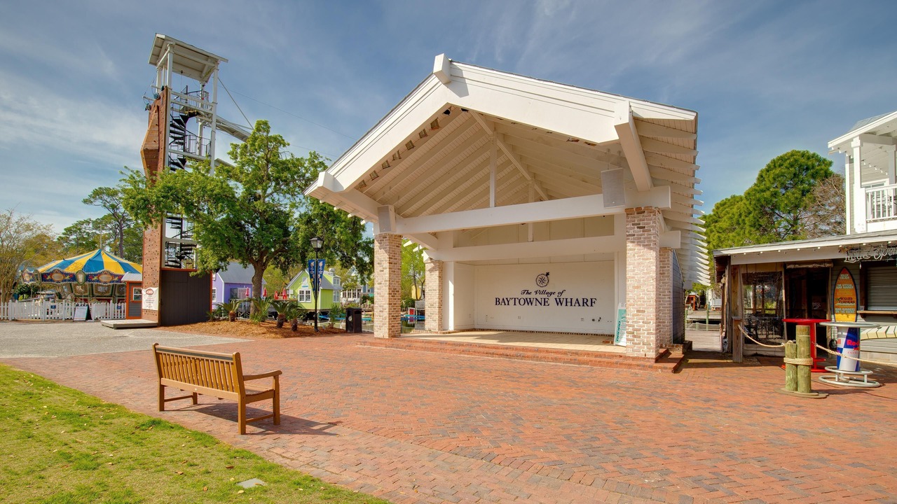 Photo of Outdoor in Baytowne Wharf