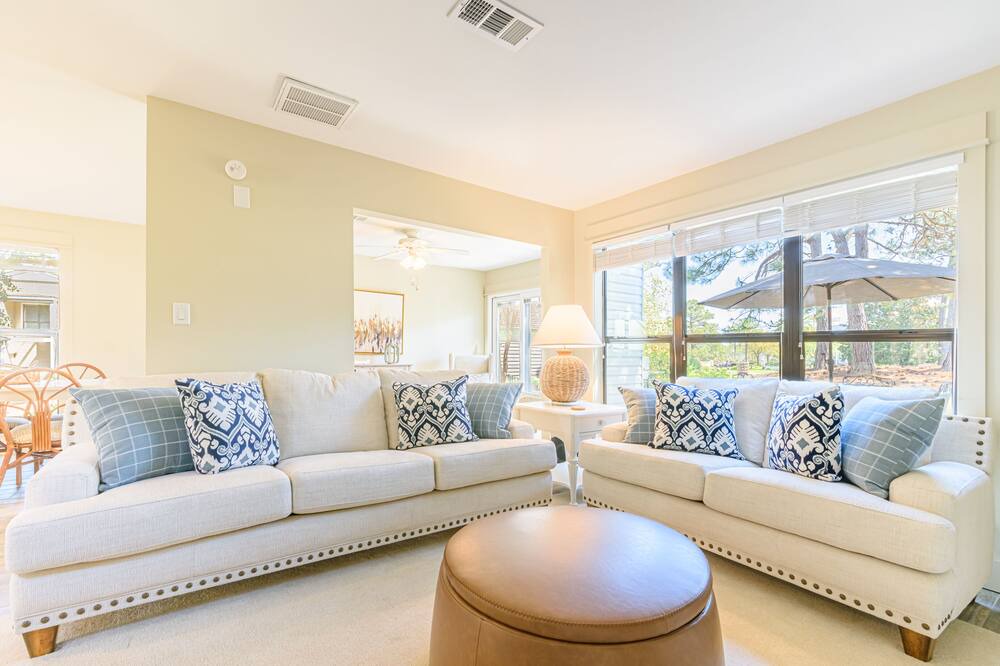 Photo of Livingroom in Sandestin