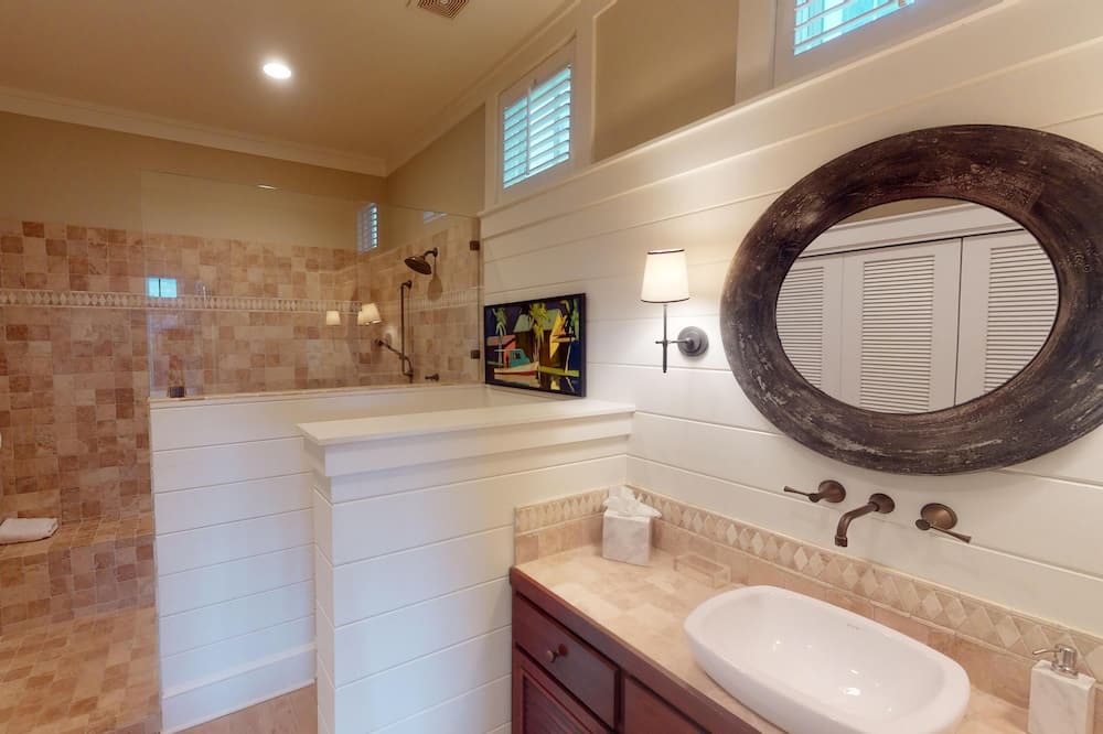 Photo of Bathroom in Watercolor