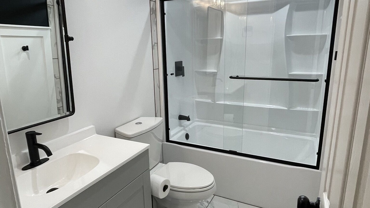 Photo of Bathroom in Cimarron Hills