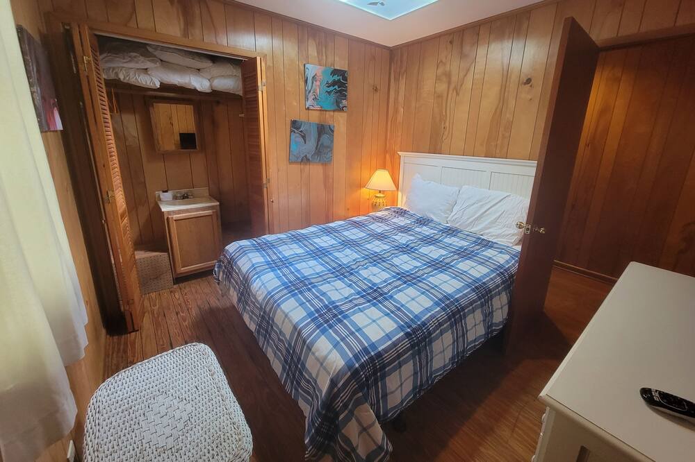Photo of Bedroom in Seagrove Beach