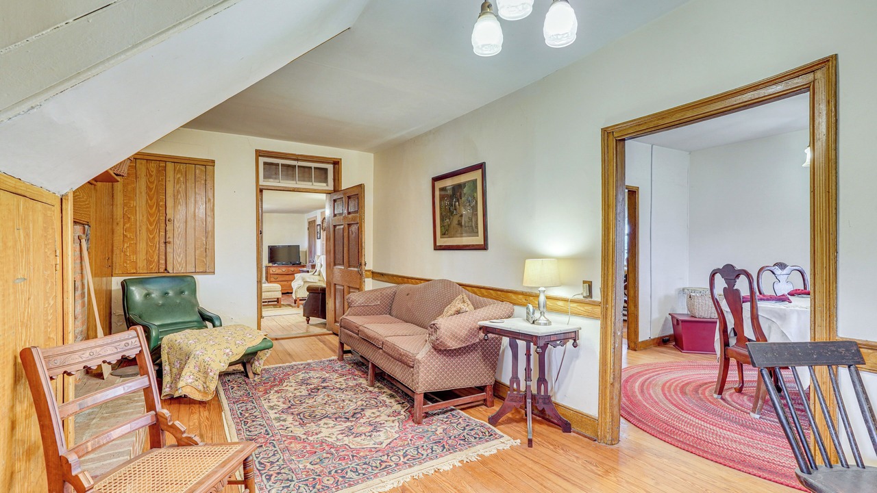 Photo of Others in Ladiesburg