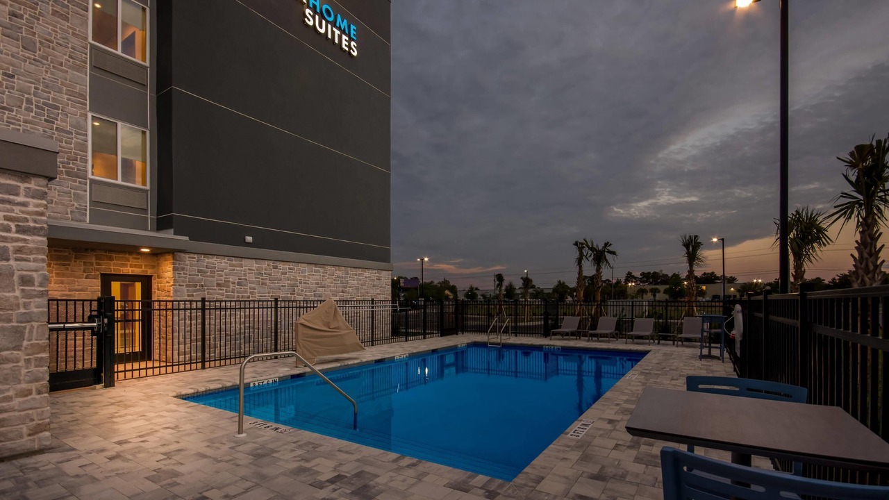 Photo of Outdoor in Fort Bay