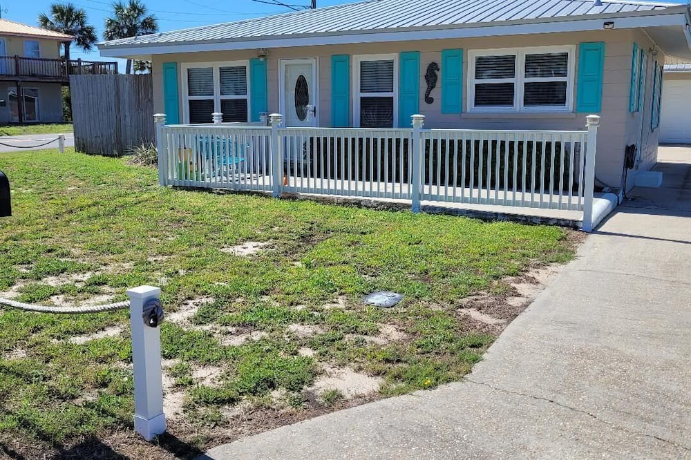 Photo of Outdoor in Sunnyside