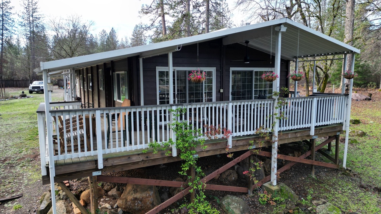 Photo of Outdoor in Lakehead-Lakeshore