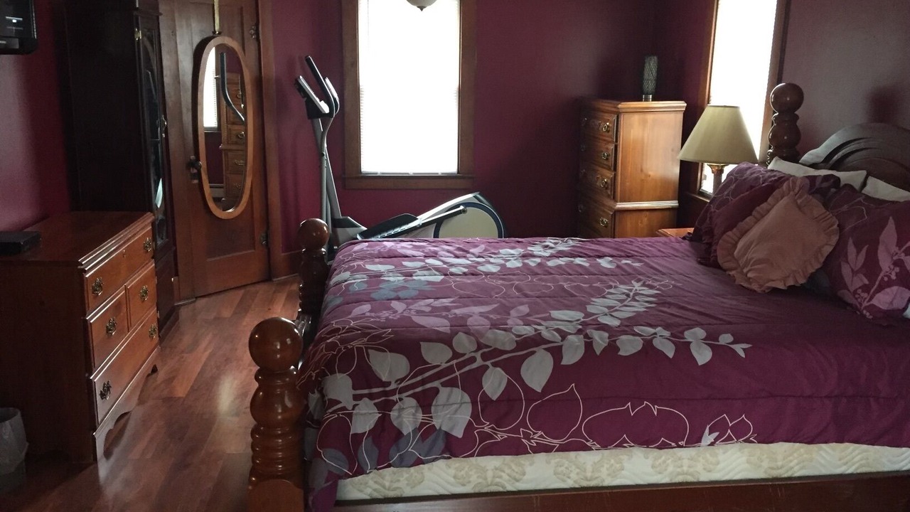 Photo of Bedroom in Warrensburg