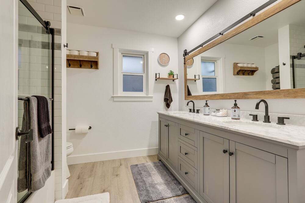 Photo of Bathroom in Roseville