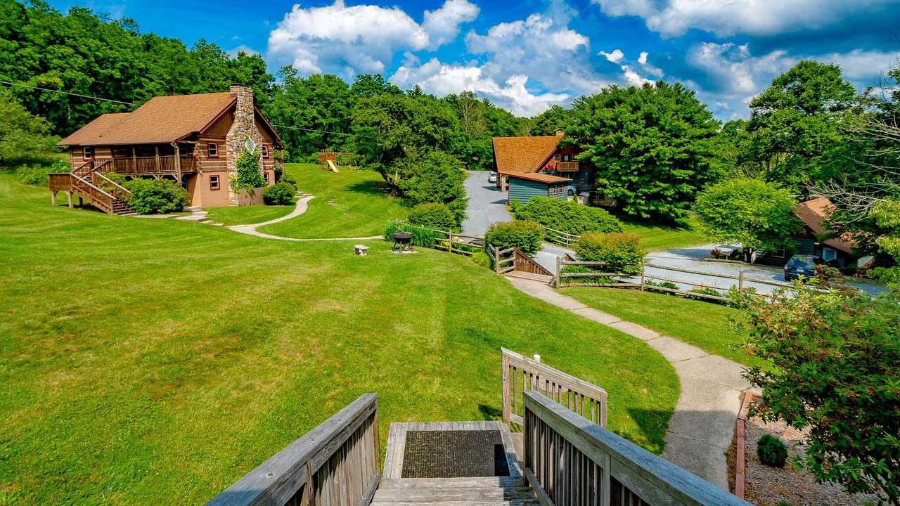 Photo of Others in Blowing Rock