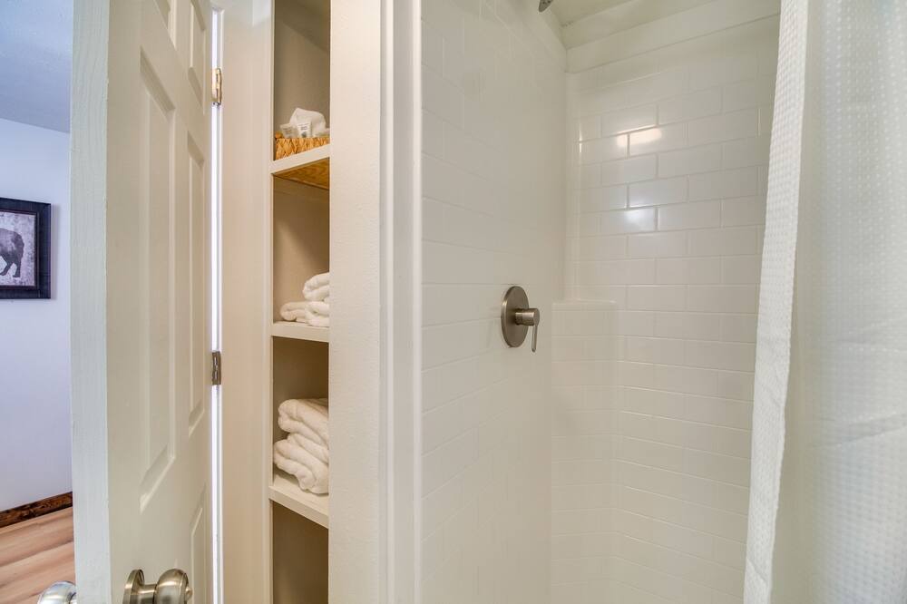 Photo of Bathroom in Gentry