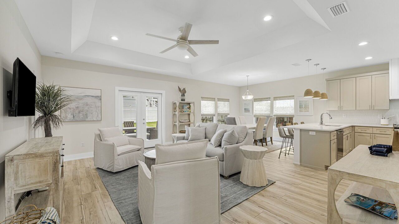 Photo of Livingroom in Riviera Beach