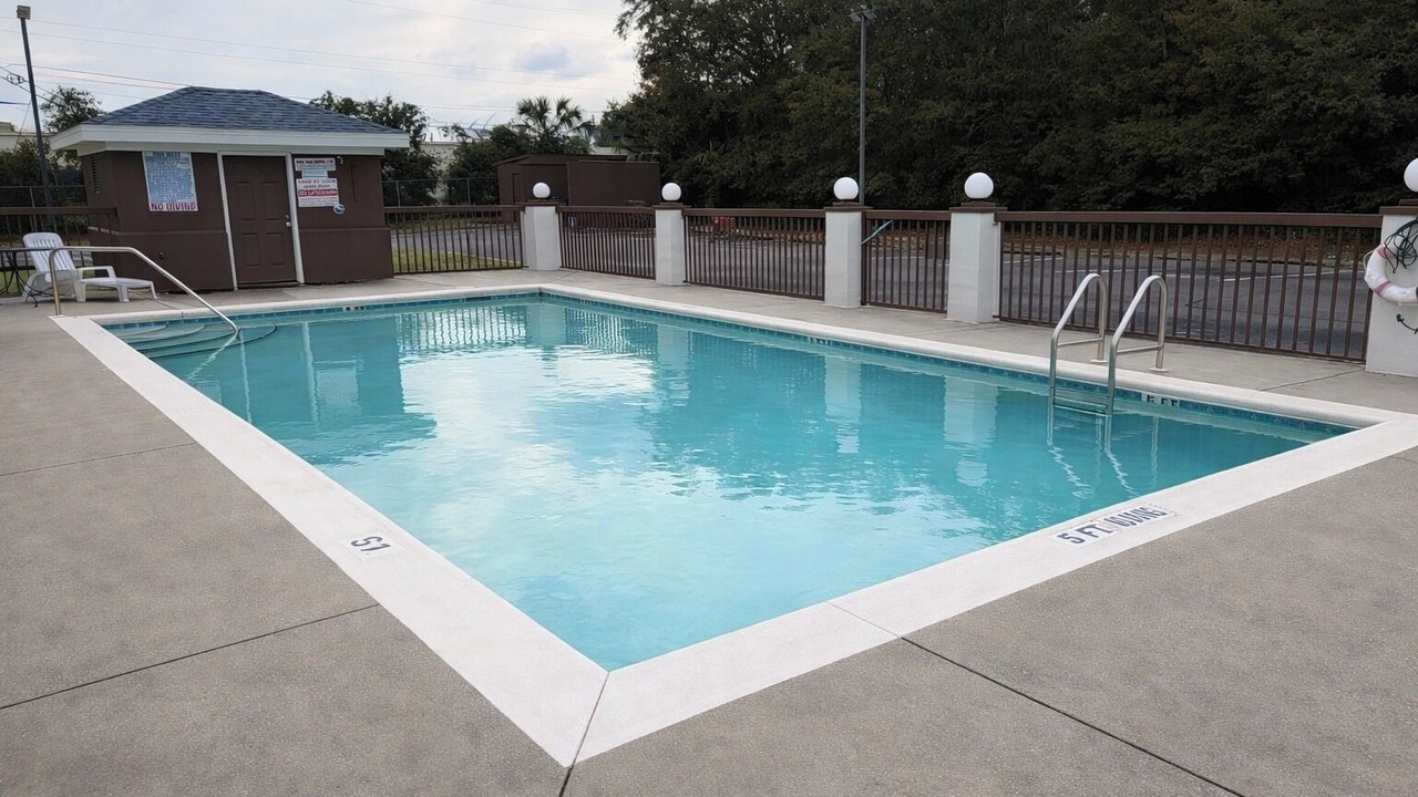 Photo of Outdoor in Milton