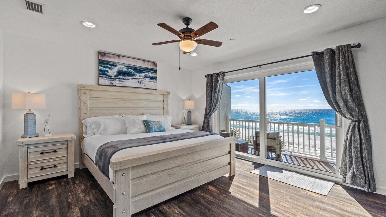 Photo of Bedroom in El Centro Beach