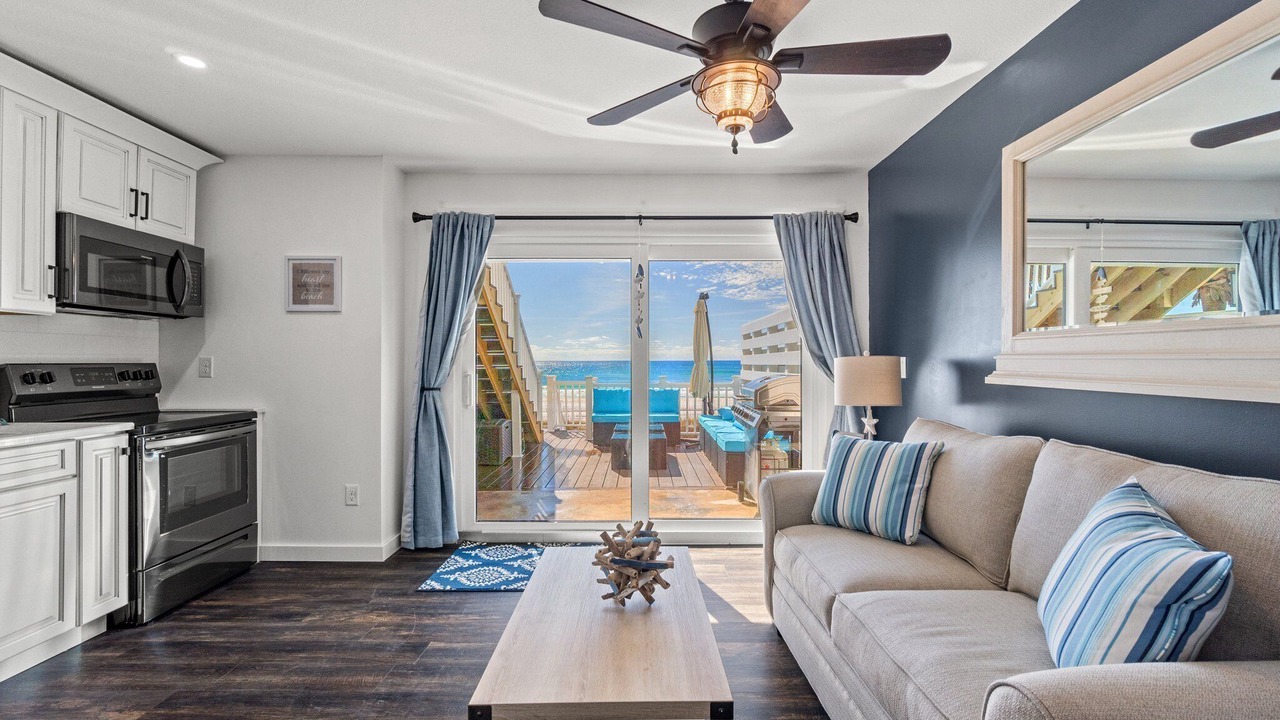 Photo of Livingroom in El Centro Beach
