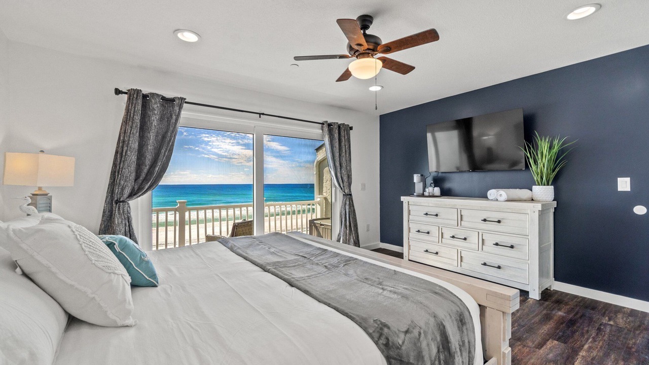 Photo of Bedroom in El Centro Beach