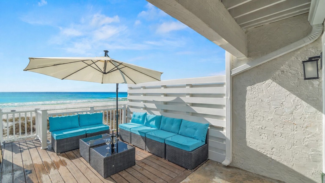 Photo of Patio Balcony in El Centro Beach