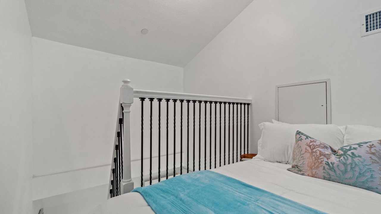 Photo of Bedroom in El Centro Beach