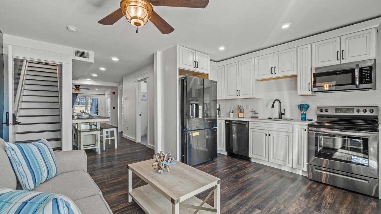 Photo of Kitchen in El Centro Beach