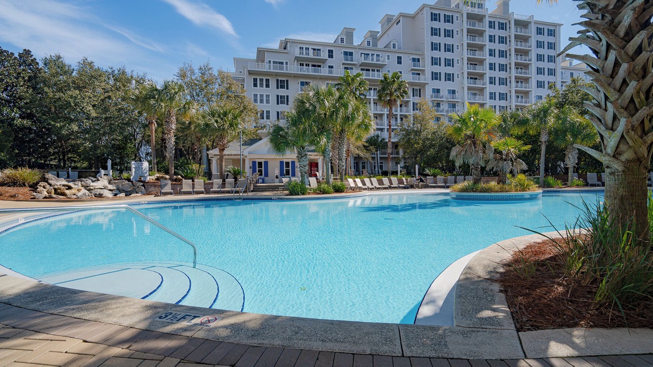Photo of Outdoor in Baytowne Wharf