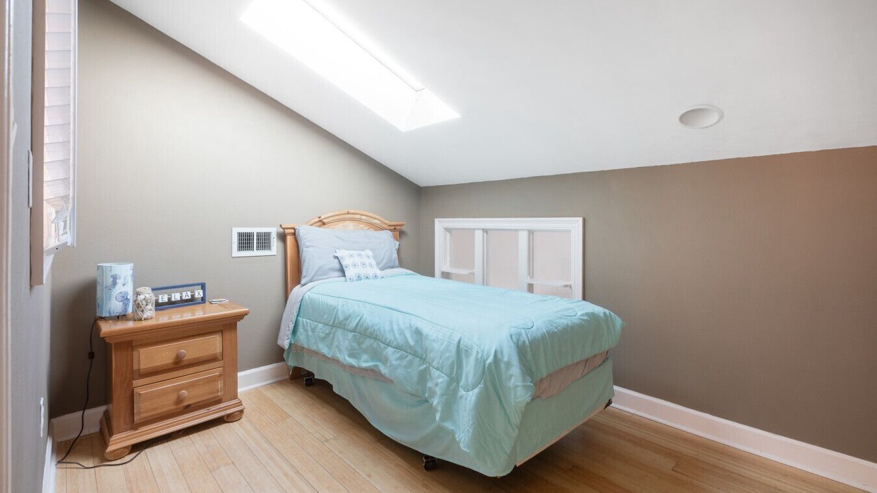 Photo of Bedroom in Gulf Breeze
