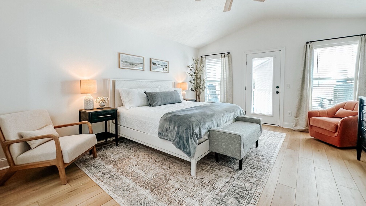 Photo of Bedroom in Laguna Beach Estates