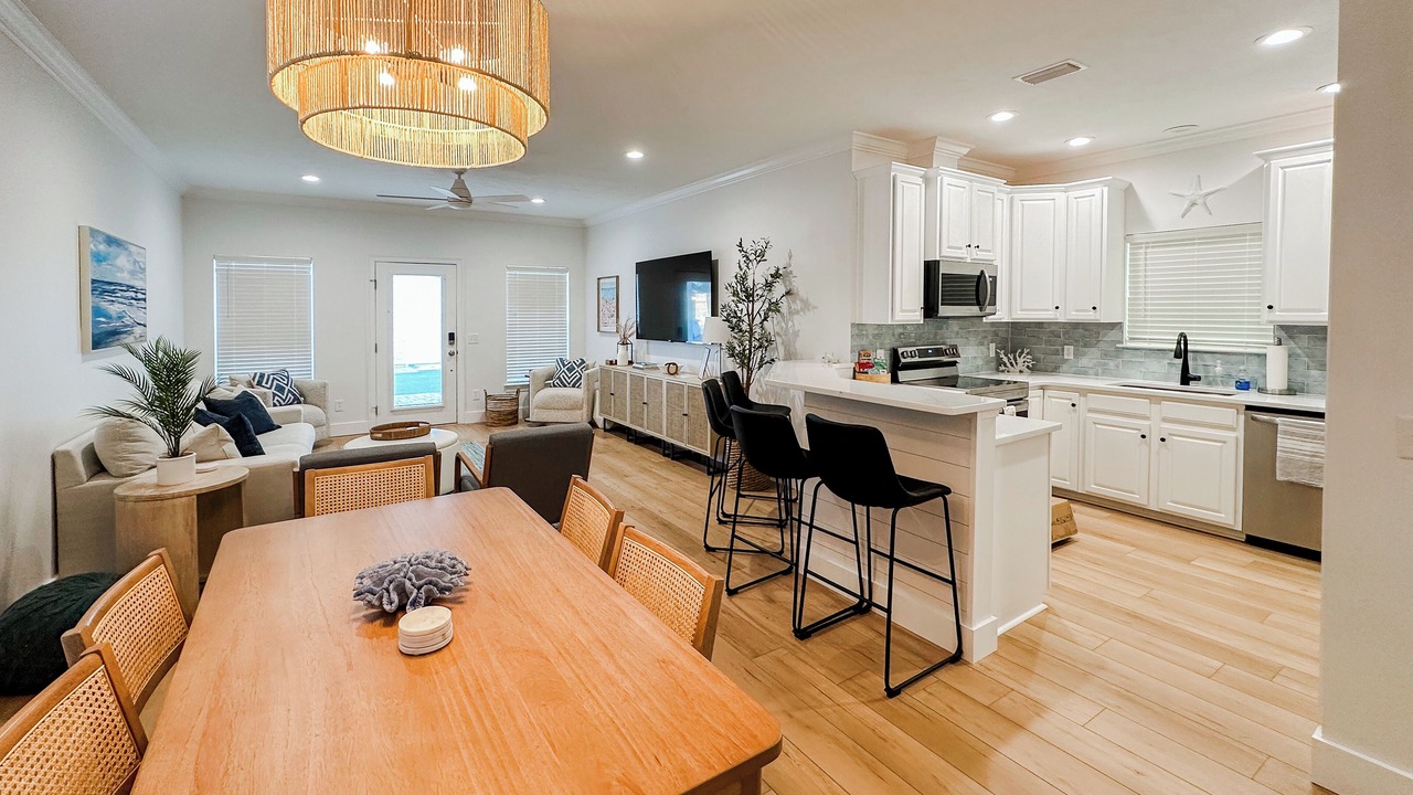 Photo of Others in Laguna Beach Estates