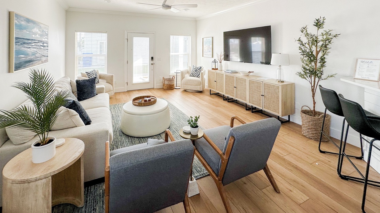 Photo of Livingroom in Laguna Beach Estates