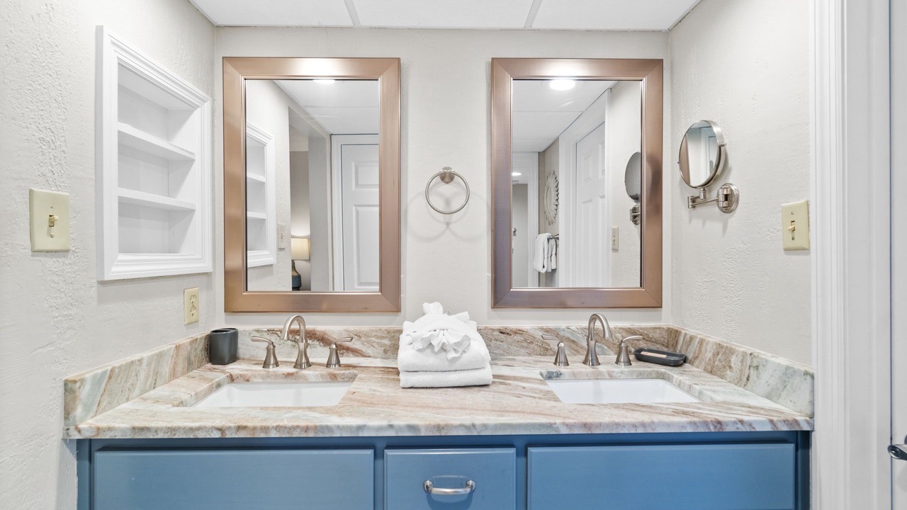 Photo of Bathroom in Gulf Lagoon Beach