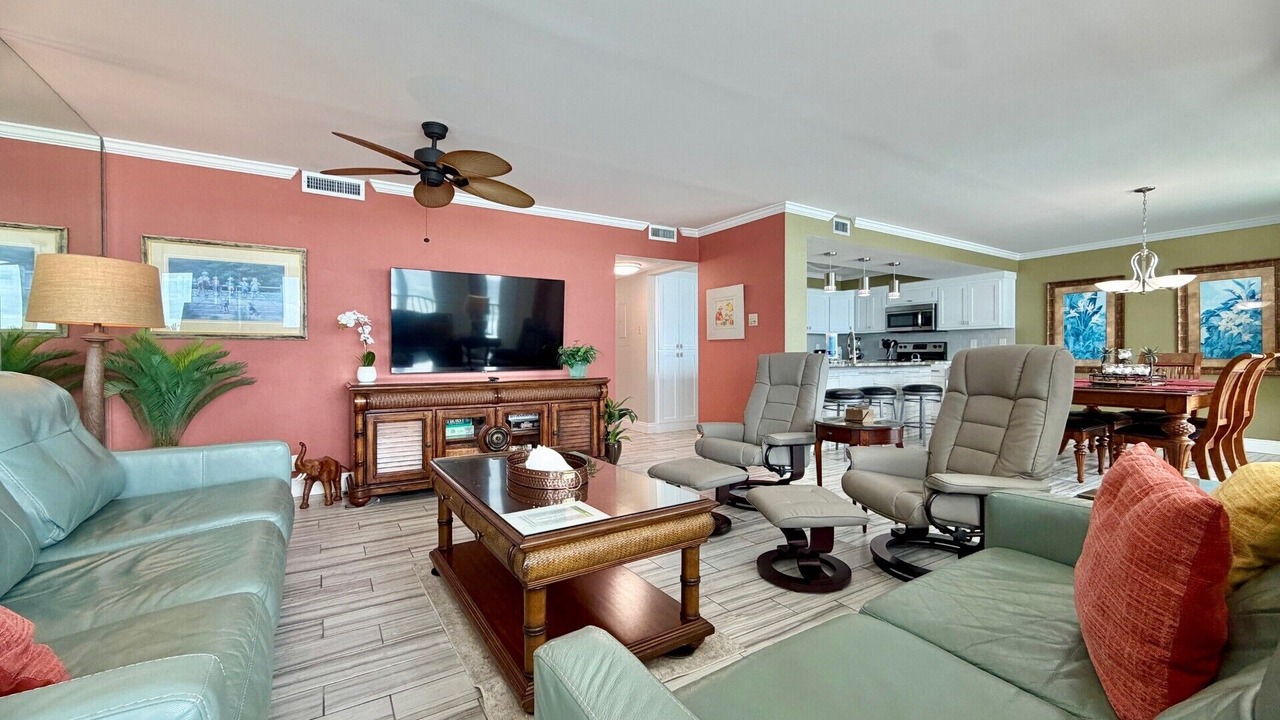 Photo of Livingroom in Gulf Lagoon Beach