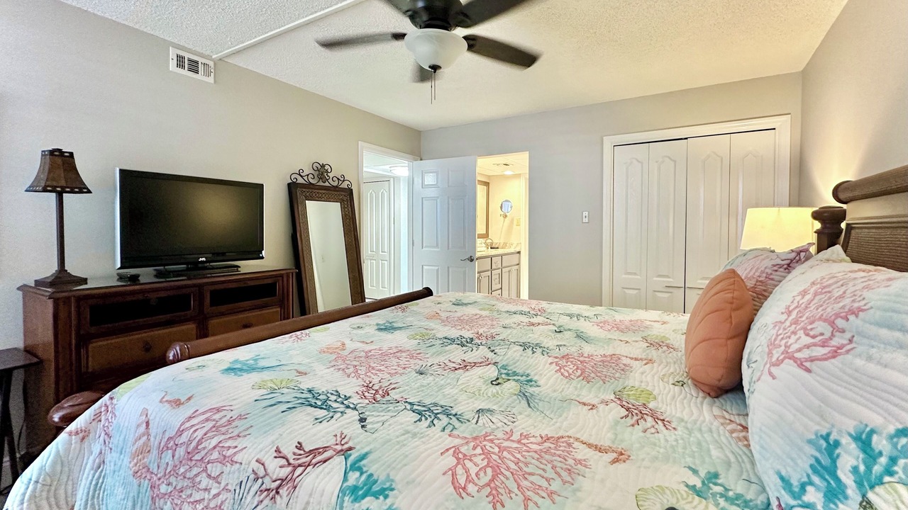 Photo of Bedroom in Gulf Lagoon Beach