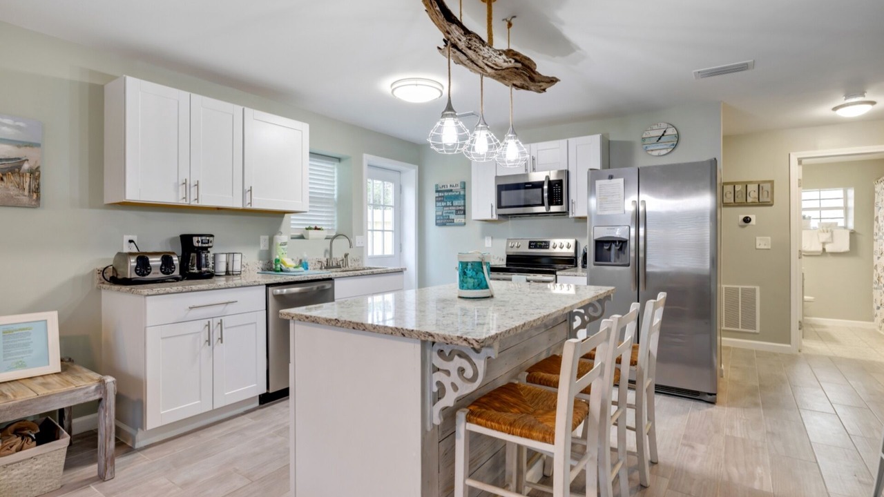 Photo of Kitchen in Biltmore Beach