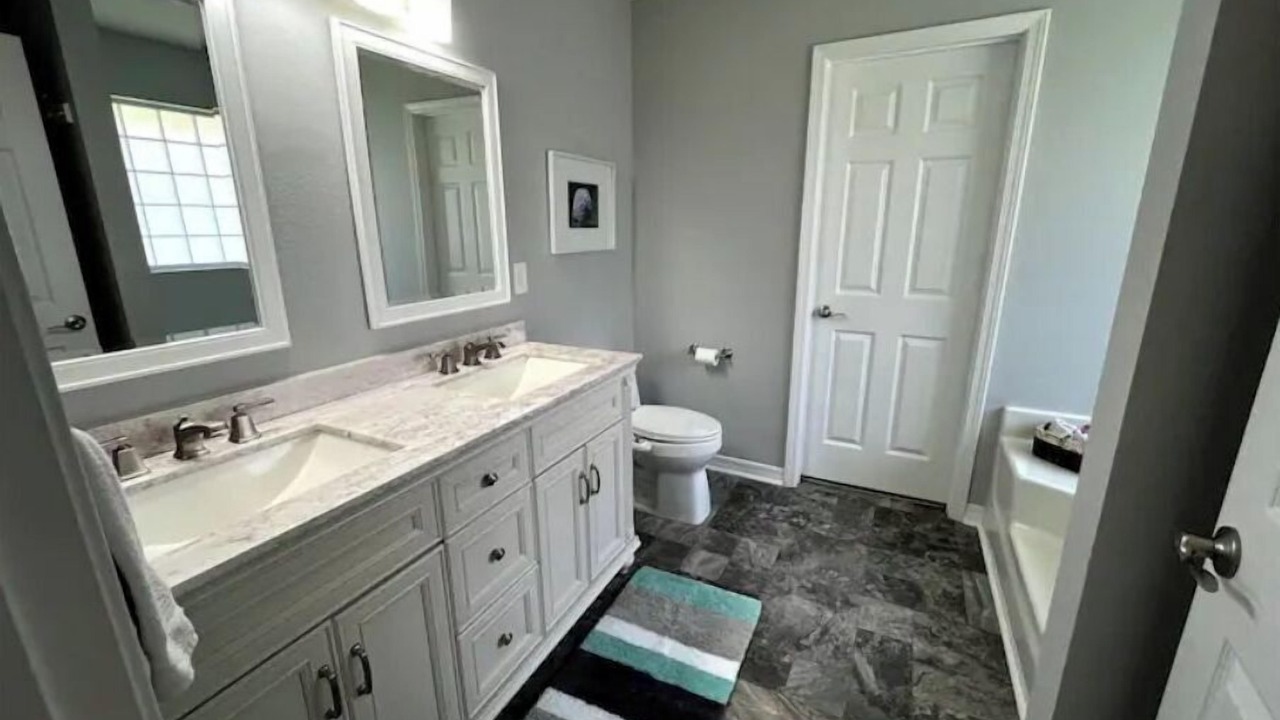 Photo of Bathroom in Mary Esther
