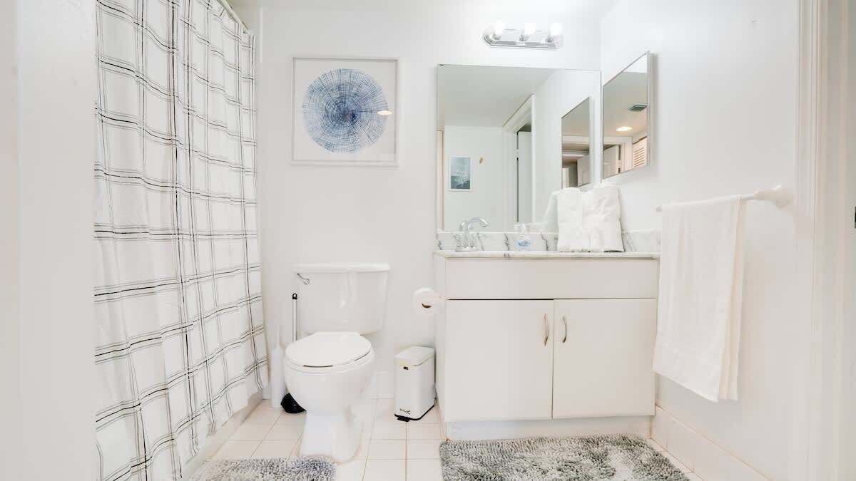 Photo of Bathroom in Brickell