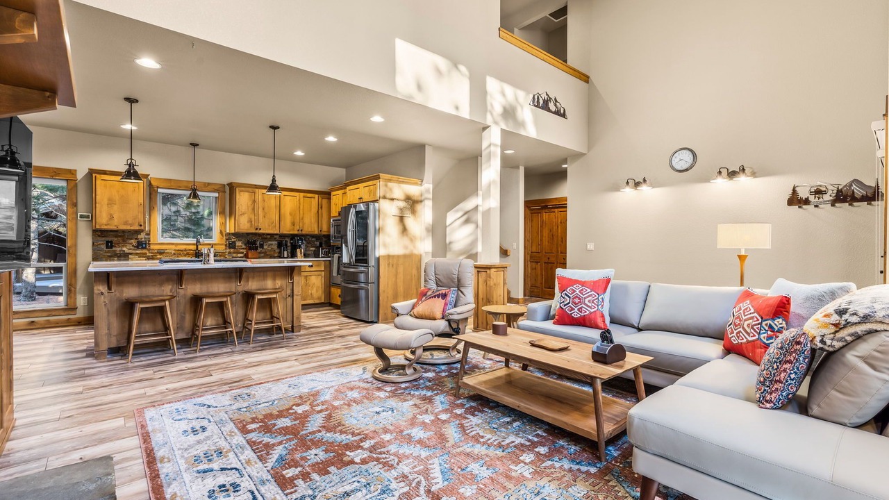Photo of Livingroom in RiverWild