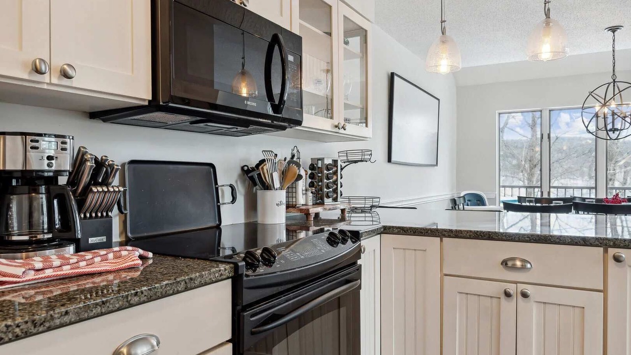 Photo of Kitchen in West Hartford