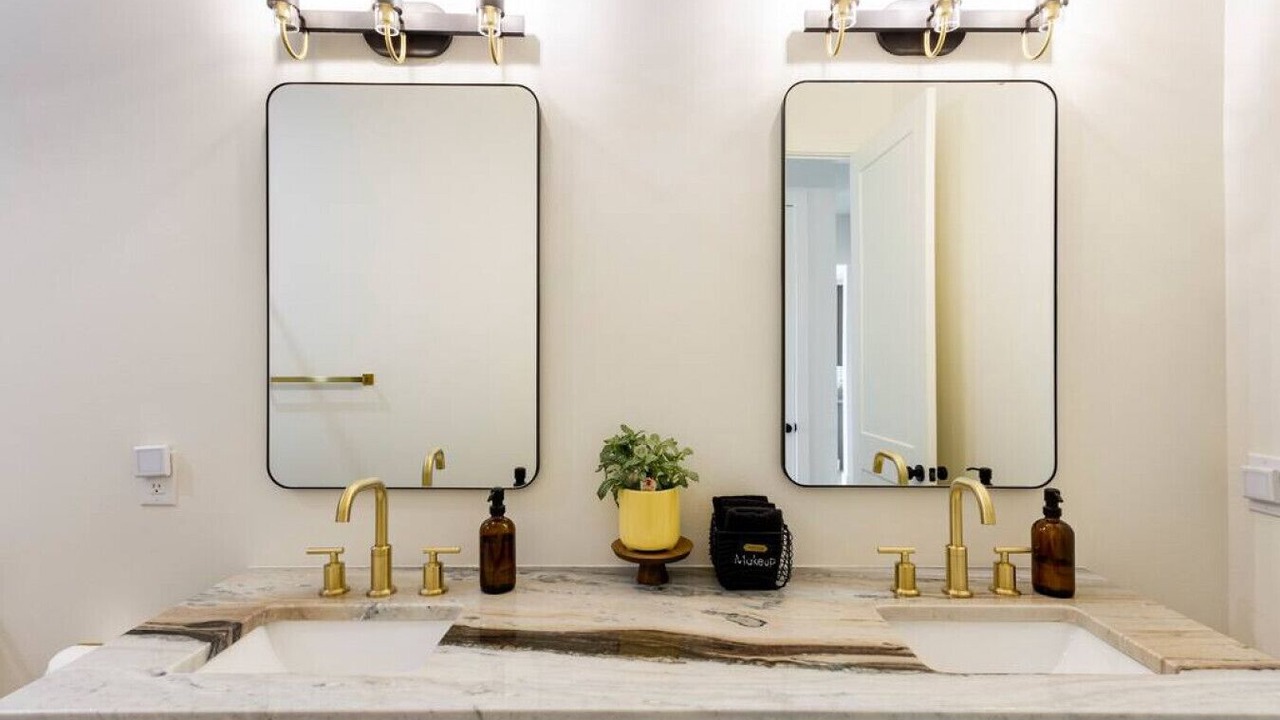 Photo of Bathroom in Ono Island