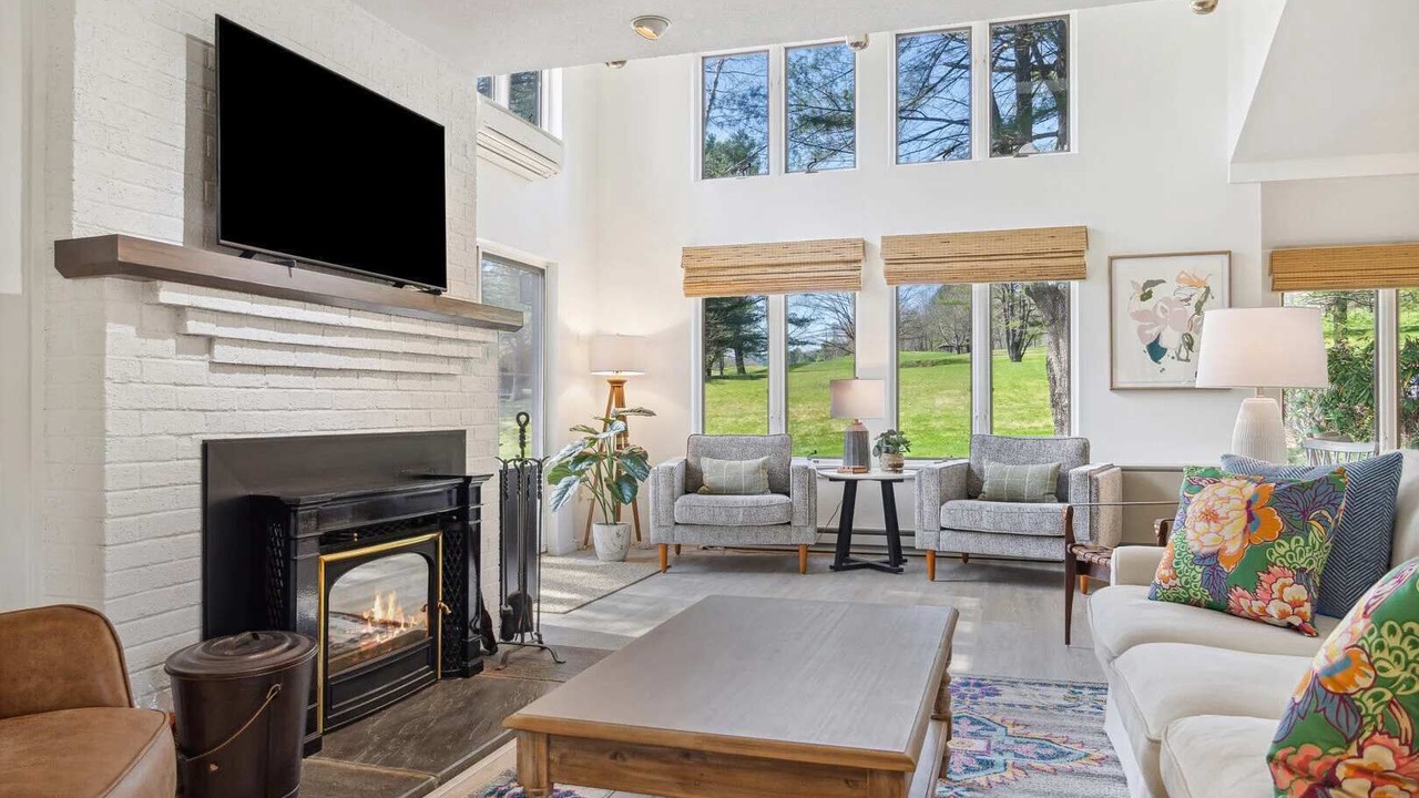 Photo of Livingroom in Quechee