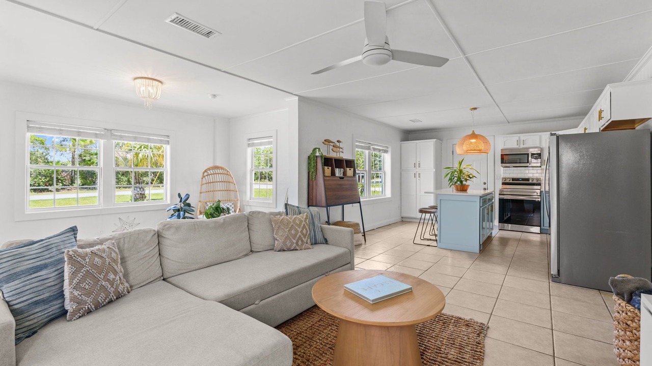 Photo of Livingroom in Sunnyside