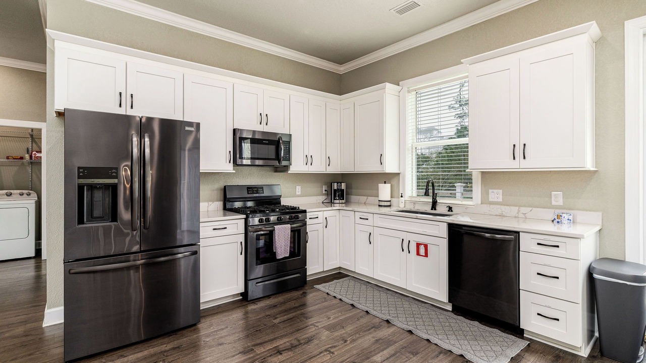 Photo of Kitchen in Mary Esther