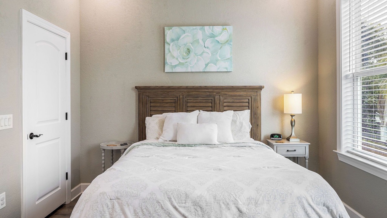 Photo of Bedroom in Mary Esther