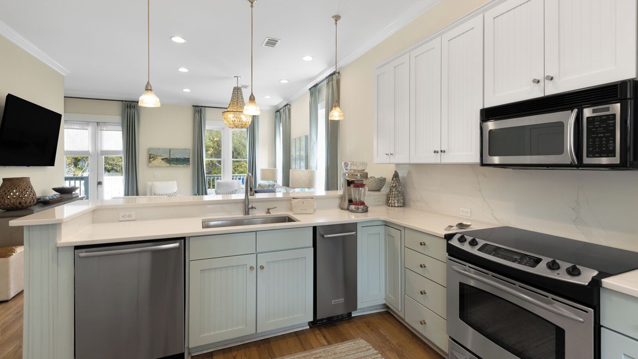 Photo of Kitchen in White's Gulfview